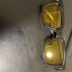 Stylish Black and Yellow Sunglasses